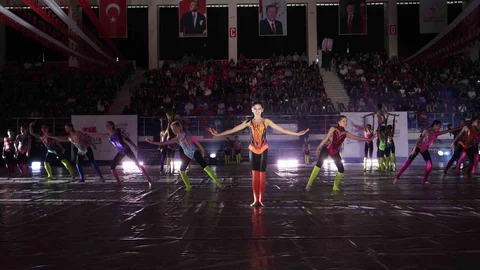 Niğde'de 19 Mayıs Kutlaması Coşku Dolu Geçti