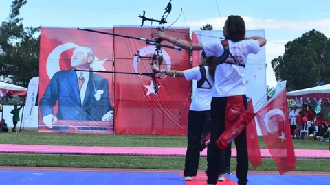Osmaniye 19 Mayıs Kutlamaları Renkli Görüntülerle Gerçekleşti