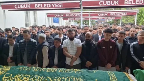 Motosiklet Kazasında Genç Futbolcu Hayatını Kaybetti