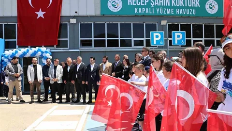 Beykoz'da 19 Mayıs'a Özel İki Açılış Gerçekleşti