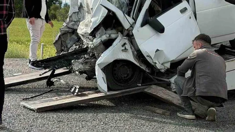 Kayseri'de Trafik Kazası: 1 Ölü, 2 Yaralı