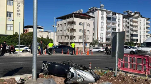 Kilis'te Kamyonet ile Motosiklet Çarpıştı