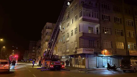 Kayseri'de Bodrum Katında Yangın Çıktı