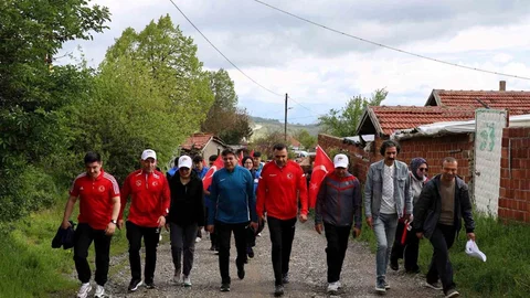 Bilecik'te Doğa Yürüyüşü Etkinliği Düzenlendi