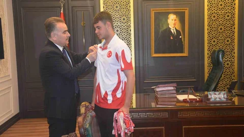 Edremitli Sporcu Dünya Şampiyonası İçin Hazırlanıyor
