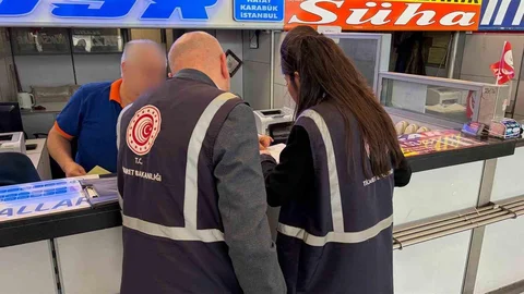 Ankara'da Otobüs ve Sebze Denetimi