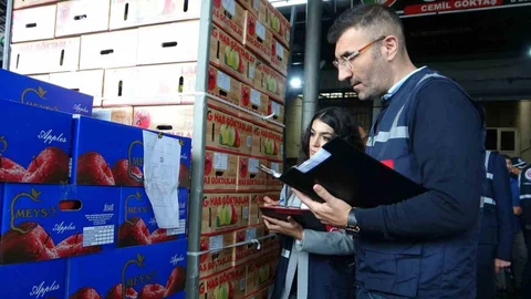 Mersin'de Hal Denetimleri Devam Ediyor