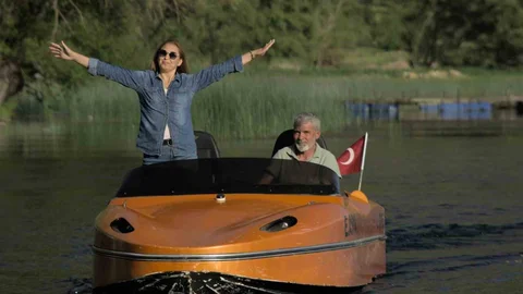 Kendi Tasarımı Teknesi ile Denizli'de Turizm Faaliyeti