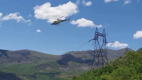 Karakaya Barajı'nda Helikopterli Bakım Yapıldı