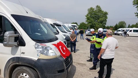 Düzce’de Servis Araçları Denetimi Devam Ediyor