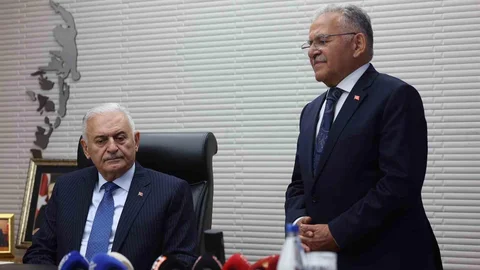 Kayseri'de Türk Dünyası Zirvesi Başladı
