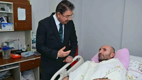 Eskişehir'de Engelli Vatandaşa Vali Yılmaz Ziyareti