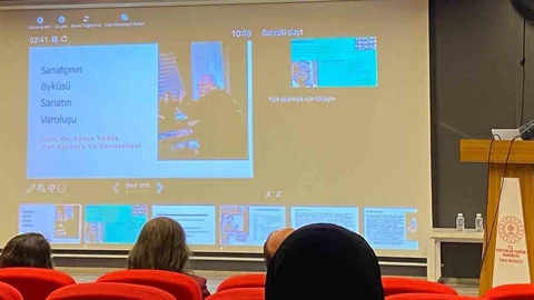 Prof. Dr. Tönel Van'da Sanat Konferansı Verdi