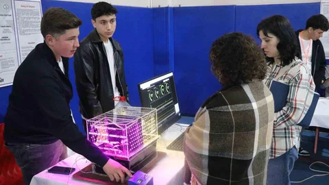 Geleceğin Bilim İnsanları Bolu'da Projelerini Sergiledi