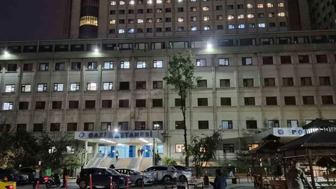 Haluk Levent Hastaneye Kaldırıldı