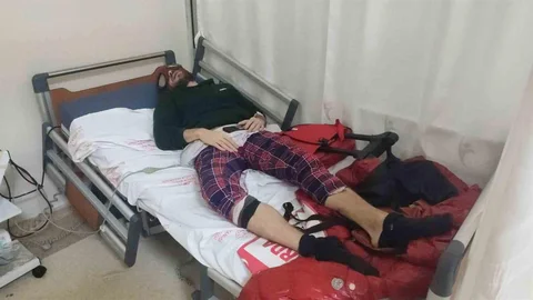 Türk Örümcek Adam Yılan Otundan Hastanelik Oldu