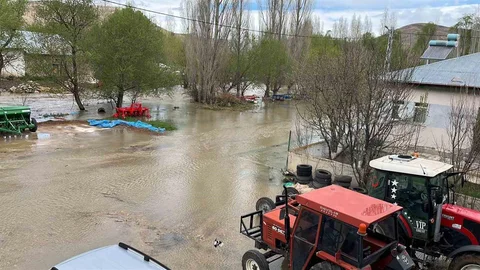 Bayburt'ta Taşkın Tehlikesi Yaşandı