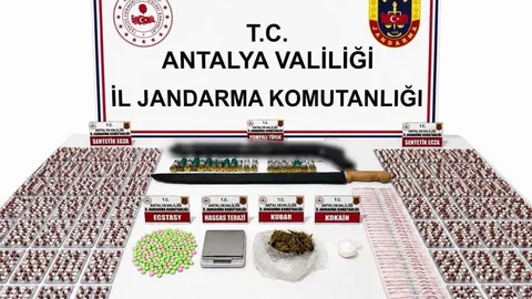 Alanya'da Uyuşturucu Operasyonu Gerçekleştirildi
