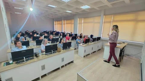 Muğla Olgunlaşma Enstitüsü'nde Yapay Zeka Eğitimi