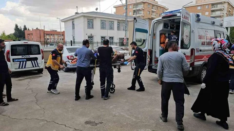 Gaziantep'te Elektrik Direğinden Düşen İşçi Yaralandı