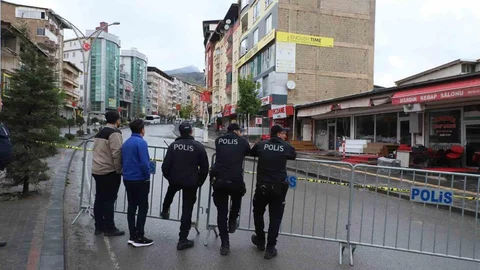Hakkari'de Temel Kazısı Sonrası Panik Yaşandı