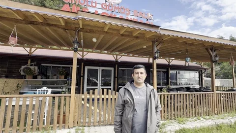Kastamonu’da Ayının Balık Keyfi Görüntülendi
