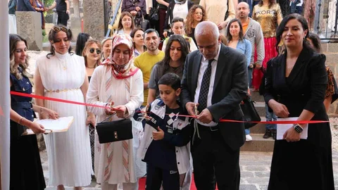 Öğrencilerin Atık Malzemelerle Yaptıkları Çalışmalar Sergilendi