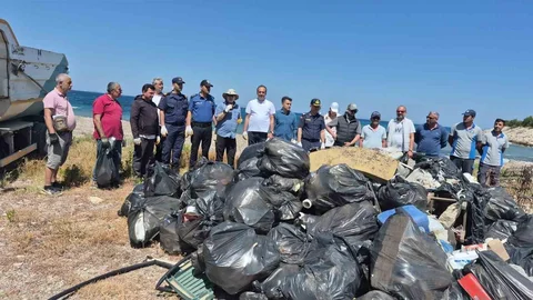 Datça'da 3,5 Ton Atık Toplandı