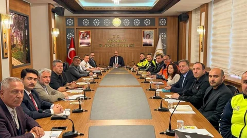 Aksaray'da Trafik Güvenliği Toplantısı Yapıldı