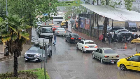 Zonguldak'ta Yoğun Yağış Etkili Oldu
