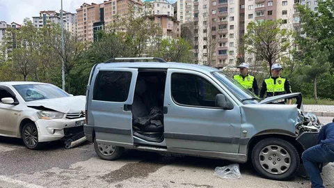 Gümüşhane'de Zincirleme Trafik Kazası