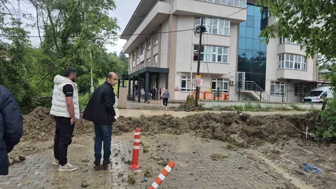 Bartın'da Sağanak Yağış Sorun Yarattı