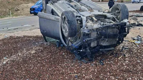 Aksaray'da Trafik Kazası: 1 Ölü, 2 Yaralı