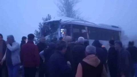 Bolu Mudurnu'da Trafik Kazası: 3 Yaralı