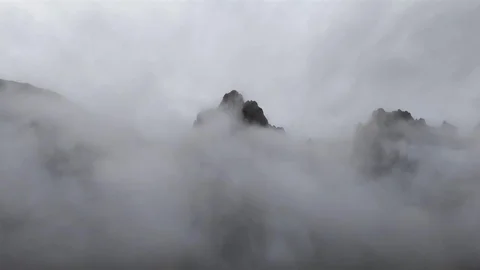 Erzincan'da Masalsı Sis Manzarası