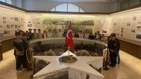 Bilecik'te Öğrenciler Tarih İle Buluştu