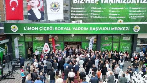 Erdemli'de Sosyal Yardım Merkezi Açıldı