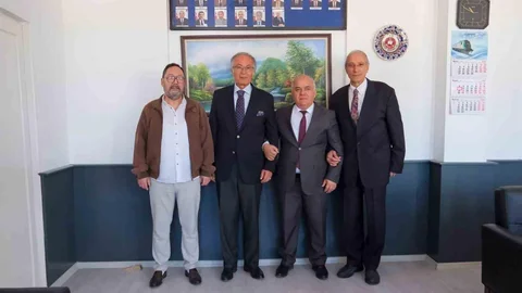 Emekli Cezaevi Müdürü Eskişehir'i Ziyaret Etti