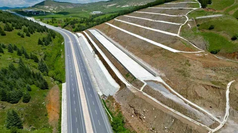 Afyonkarahisar'da Heyelan Tehlikesi