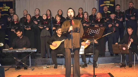Ordu'da Öğretmenlerden Gelen Geleneksel Konser