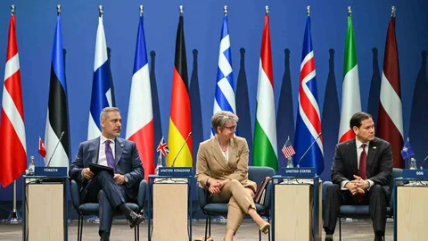 Helsingborg'da NATO Toplantısı Gerçekleşti