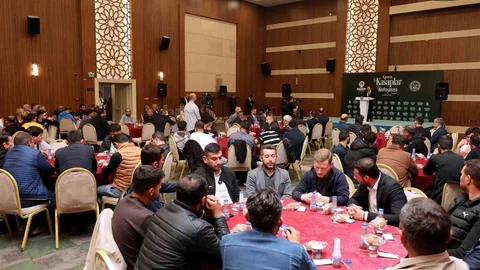 Karatay’da Kasaplarla Toplantı Düzenlendi
