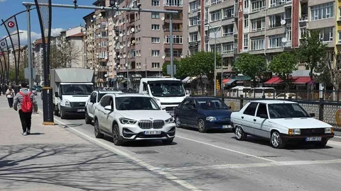 Kütahya'da Araç Sayısı Artıyor