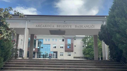 Akçakoca Belediye Başkanı Gözaltına Alındı