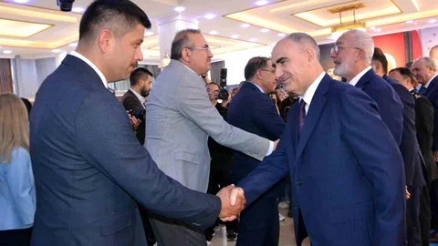 Manisa Protokolü Bayramlaşma Töreninde Bir Araya Geldi