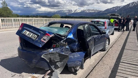 Erzincan'da Trafik Kazası Meydana Geldi