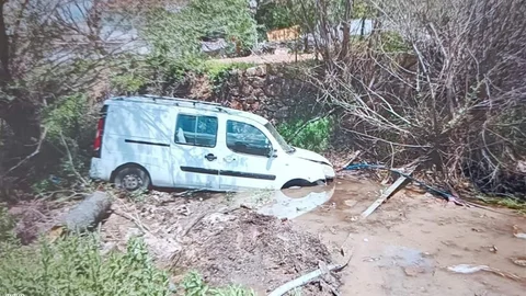 Malatya'da Sulama Kanalına Düşen Araçta 1 Yaralı