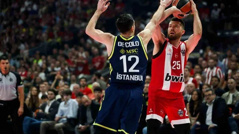Euroleague Final Four'da Fenerbahçe Beko Mağlup Oldu