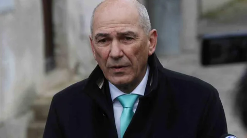 Slovenya'da Aşırı Sağcı Lider Jansa Başbakan Oldu