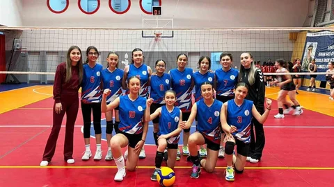 Körfez Gençlerbirliği Voleybol Takımı Sezona Galibiyetle Başladı